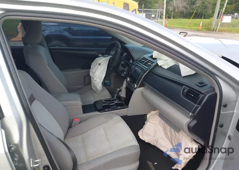 2014 Toyota Camry Le from USA, damaged, VIN 4T4BF1FK5ER339697